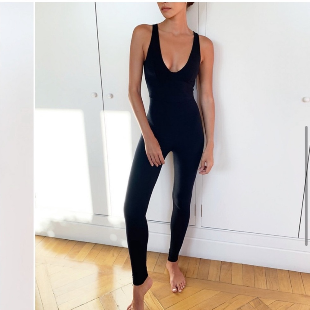 Aritzia Black Jumpsuit - Picture 6 of 10